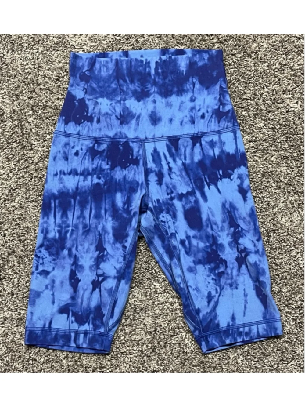 Lululemon Women's Align Super High-Rise Short, Size 4, 10” Inseam, EUC